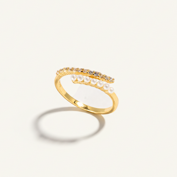 Delicate Pearl Ring